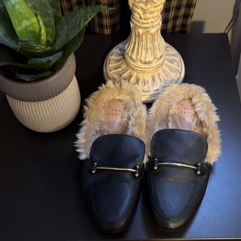 A-new-day Women's Black and Navy Loafers